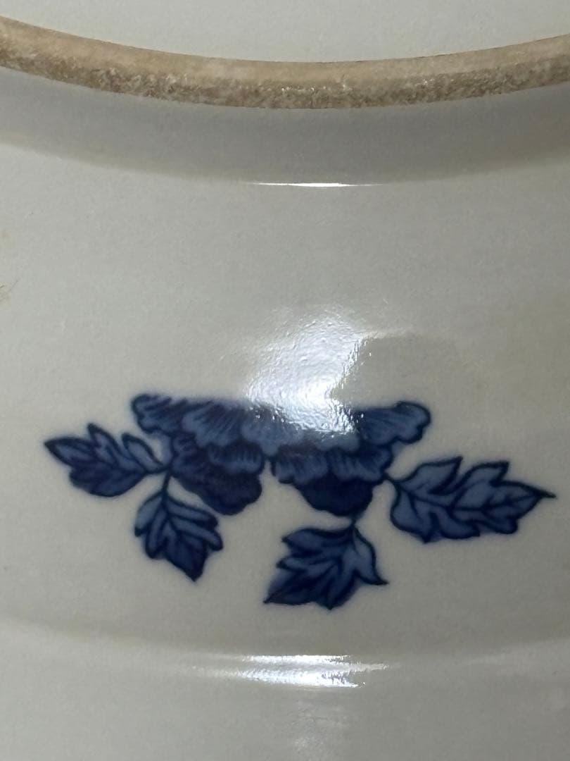 中国　青いドラゴン模様の陶器皿　大皿