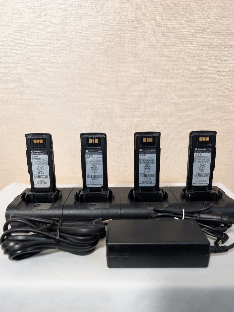 モトローラ デジタル簡易無線 免許局 トランシーバー MiT7000 4台セット
