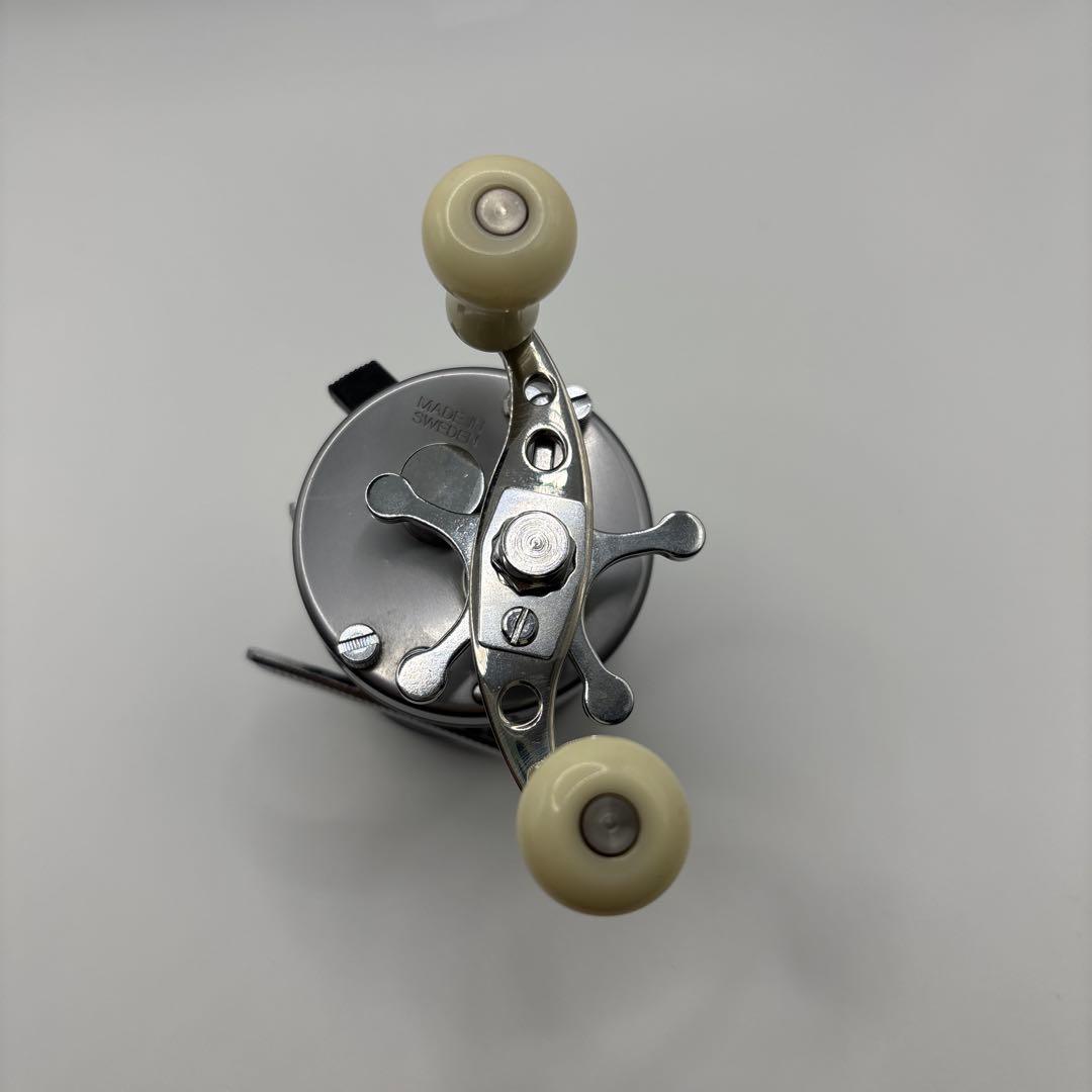 Vintage AbuGarcia Ambassadeur 2500CI リール