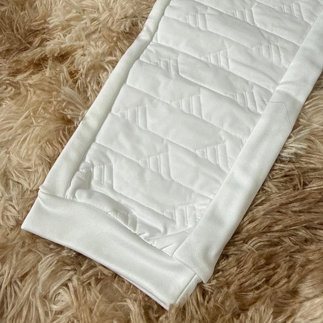 新品未使用Adidas 保温 中わた BOS ロゴ パンツ