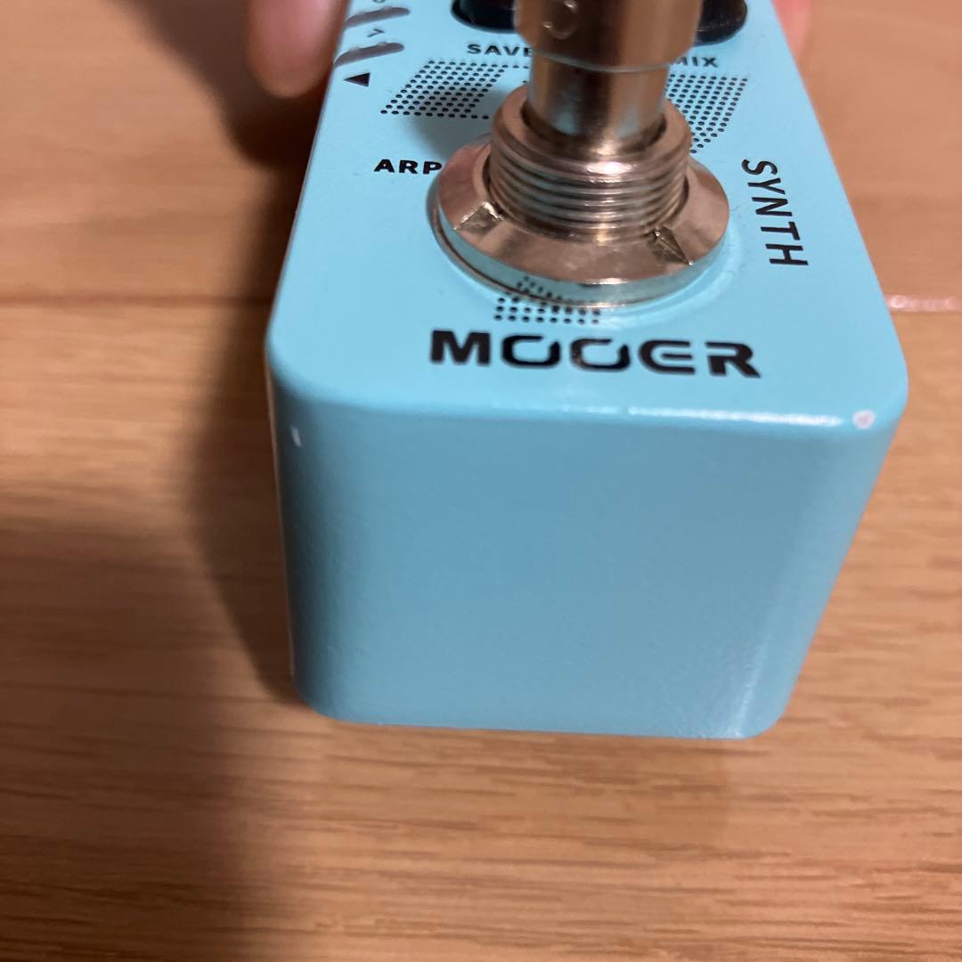 MOOER E7 ポリフォニック ギターシンセサイザー ムーアー