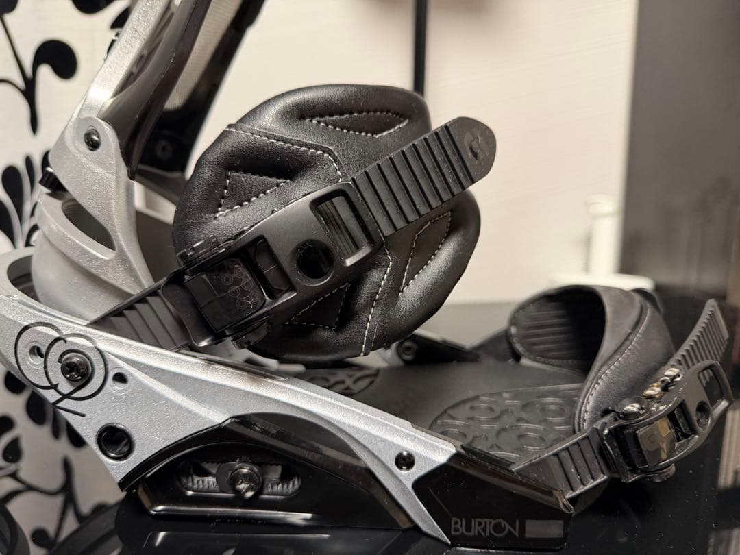 【美品】バートン CO2 BURTON Re:Flex ビンディングMサイズ