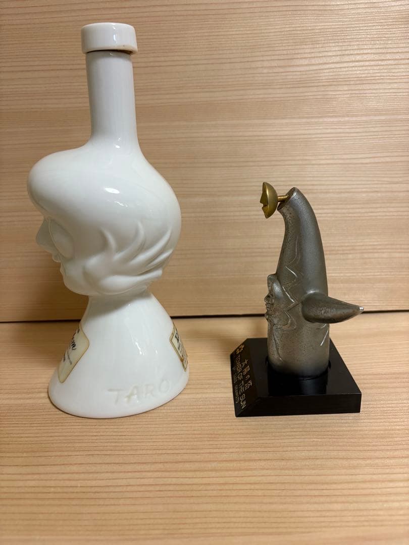 岡本太郎　太陽の塔　EXPO 1970 / キリン空ボトル　オリジナル　2セット