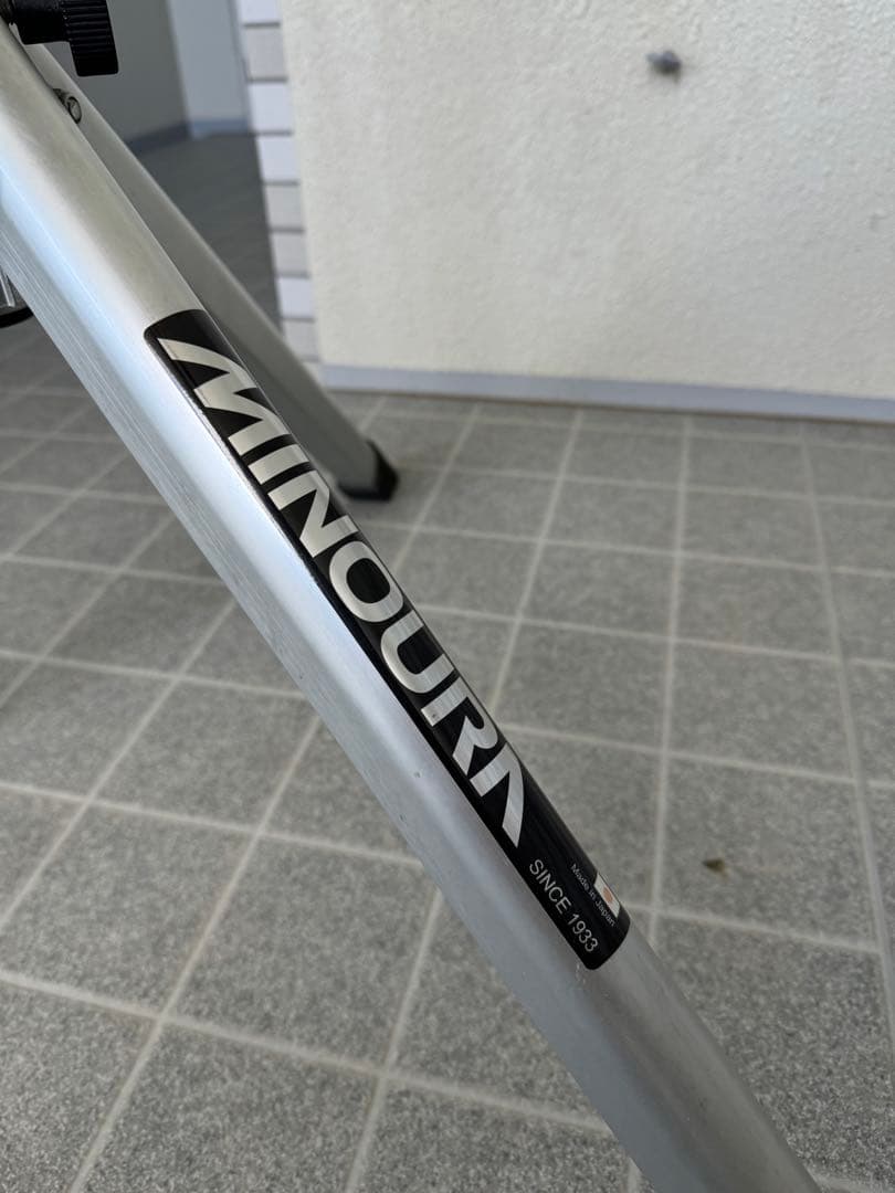 ミノウラ　メンテナンススタンド