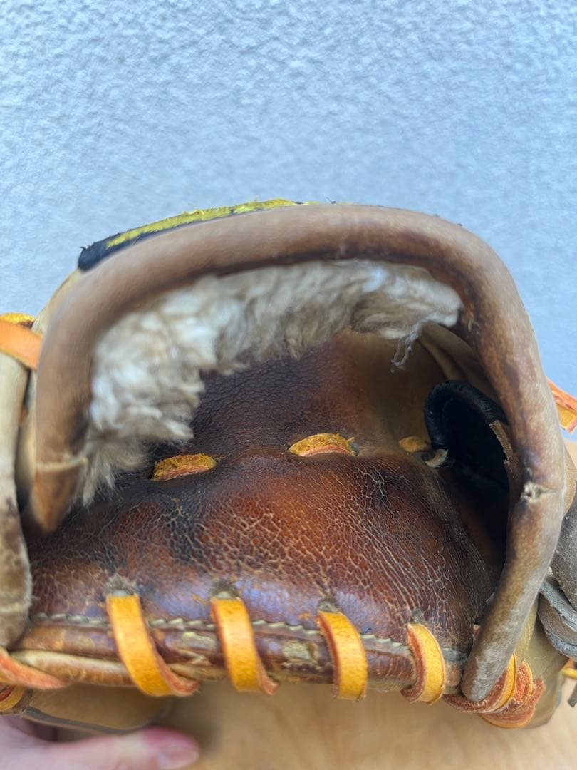 ミズノプロ 硬式　内野用グローブ