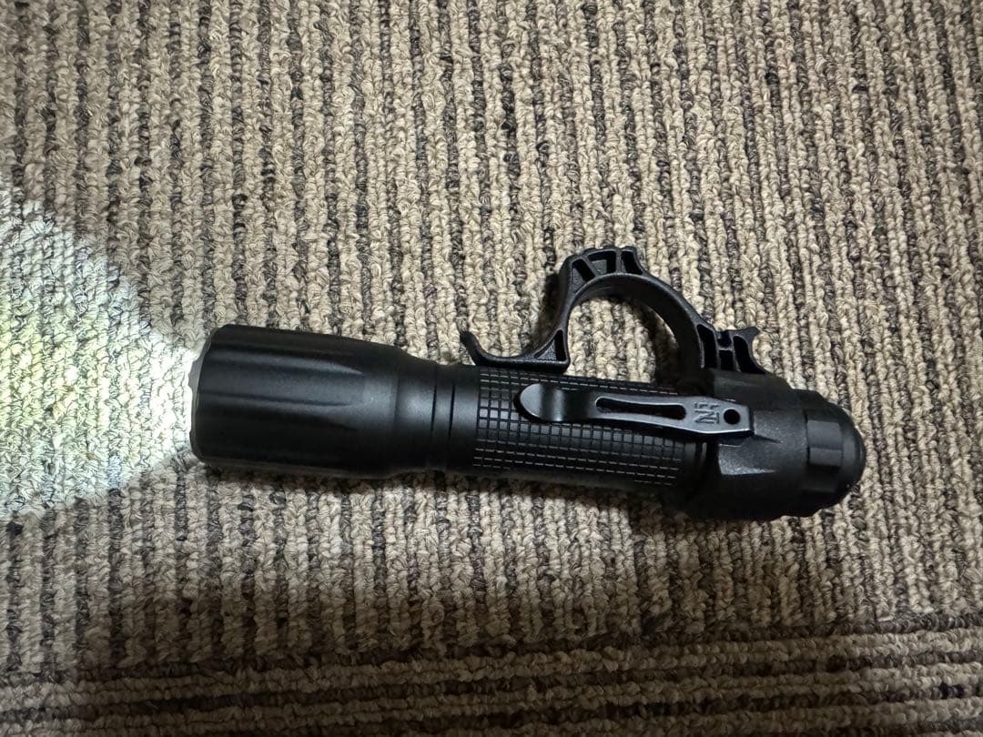 NEXTORCH T30C ブラック 懐中電灯