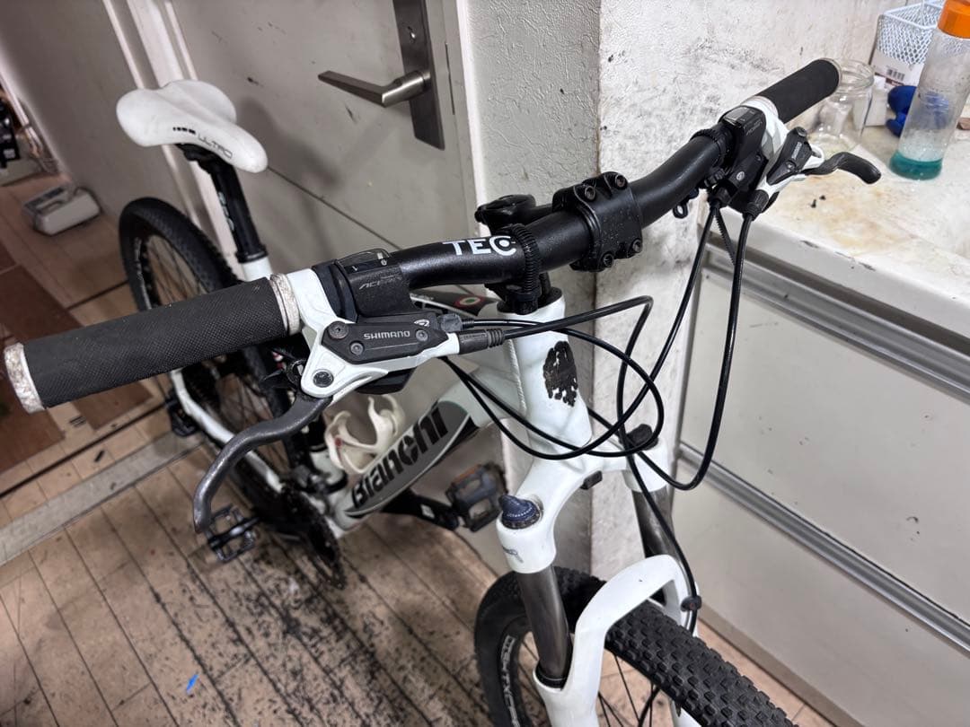 Bianchi KUMA MTB DISKビアンキマウンテンバイク