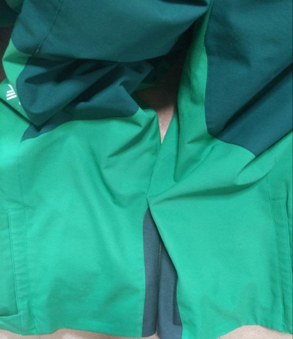 値下げ‼️ 程度良好 クリーニング処理済み Gold WIN 上下