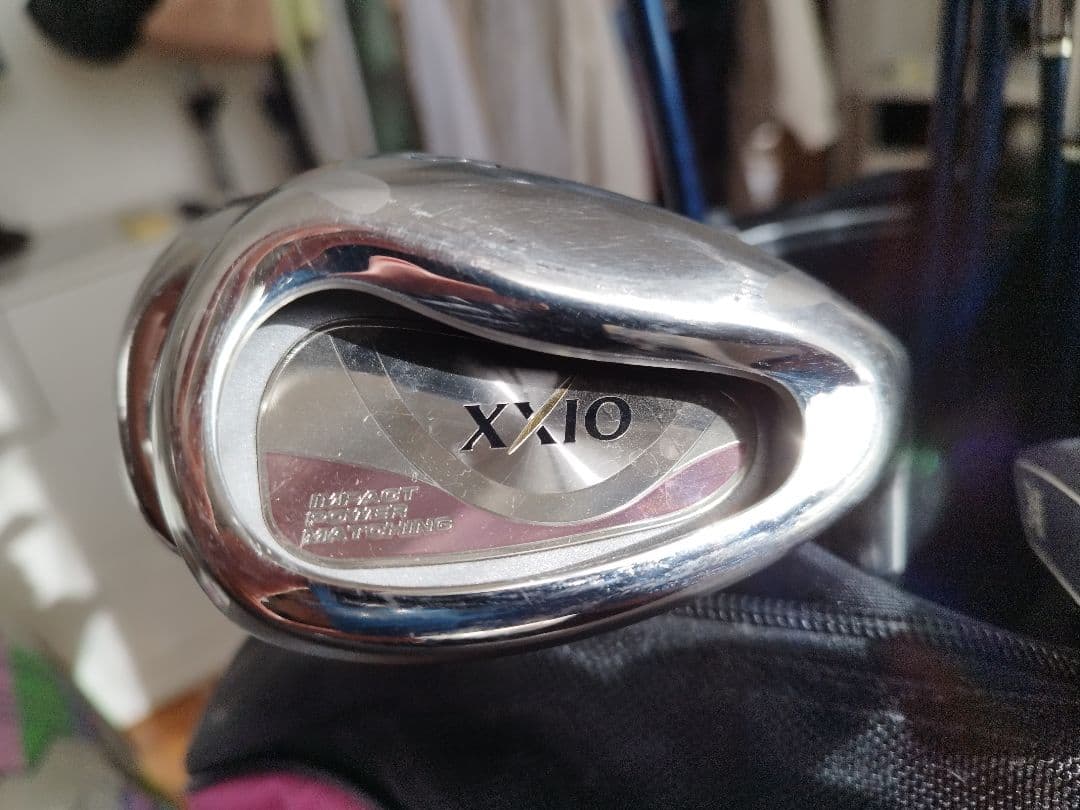 女性用ゴルフセット　ゼクシオ