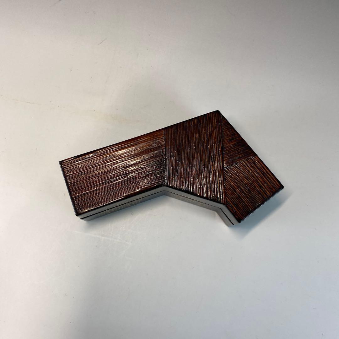 【茶道具】加州好雲斎造　立花大亀老師書付　ヘゲ目亀甲紋結文香合（共箱）