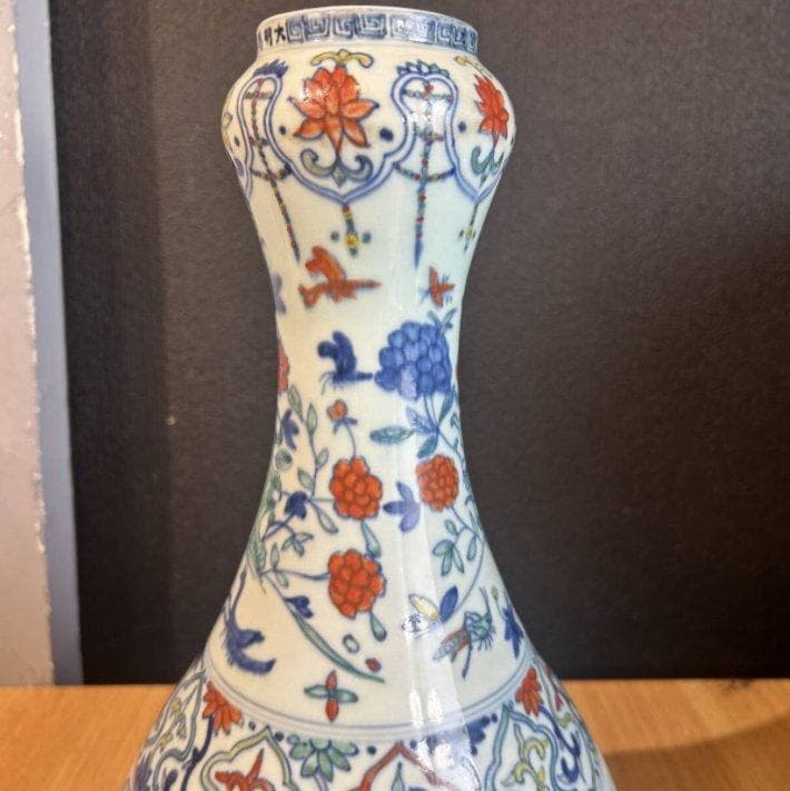 S8007　中国古玩　唐物　大明萬暦年製　花瓶　中国陶器　花器