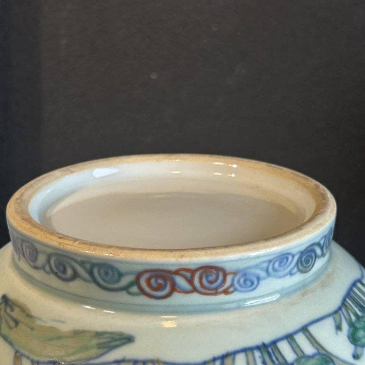 S8007　中国古玩　唐物　大明萬暦年製　花瓶　中国陶器　花器