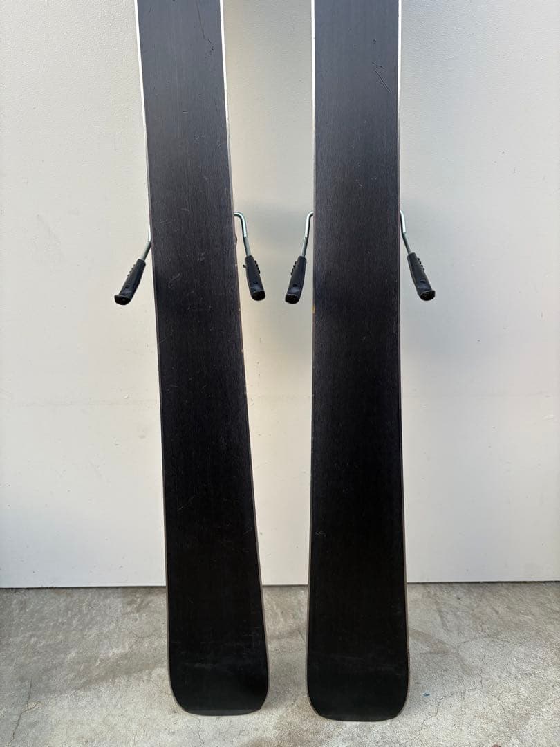 【入門板】HEAD Shape V1 160 cm カービングスキー板