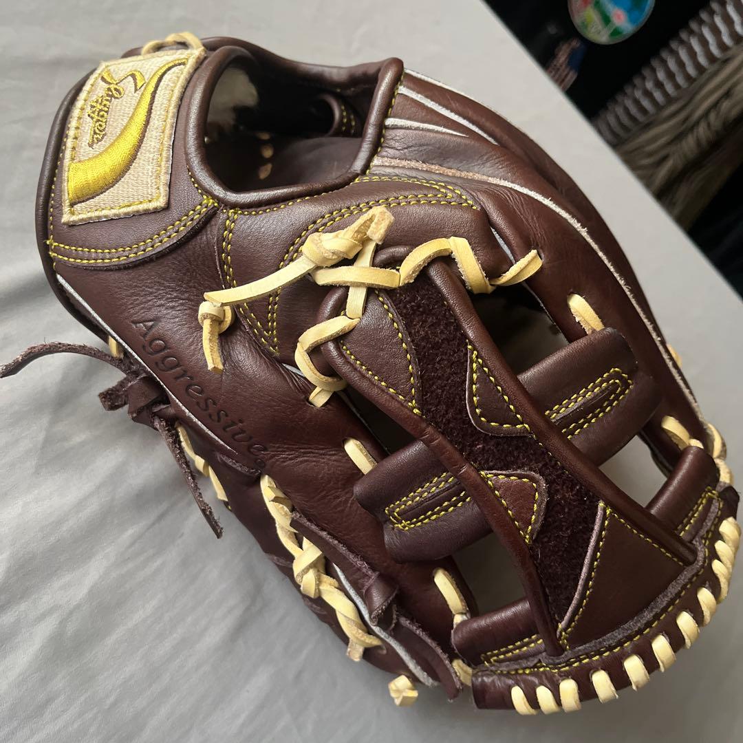 スラッガー　SR2 軟式　グラブ　内野手