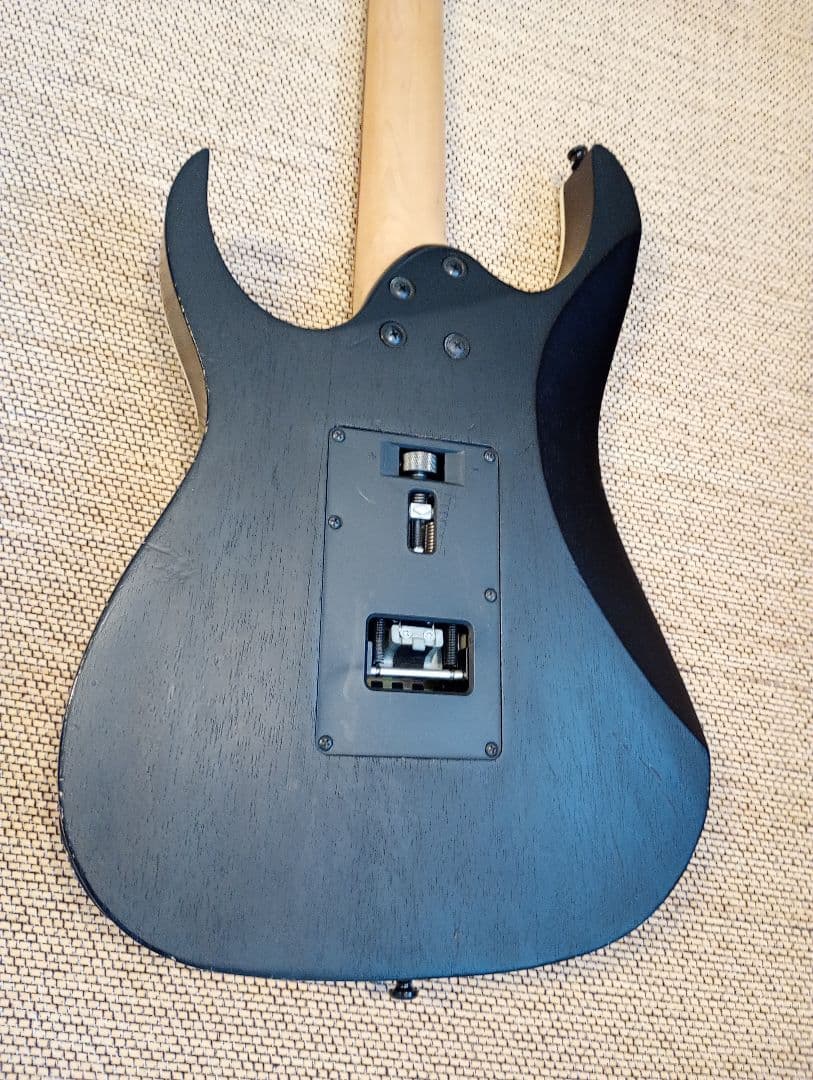 アイバニーズ Ibanez RG350ZB