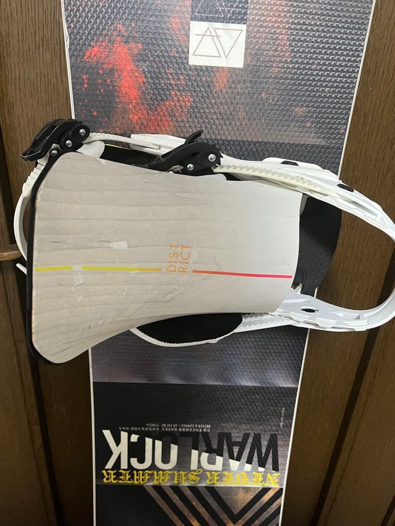 スノーボード NEVER SUMMER SALOMONビンディング付
