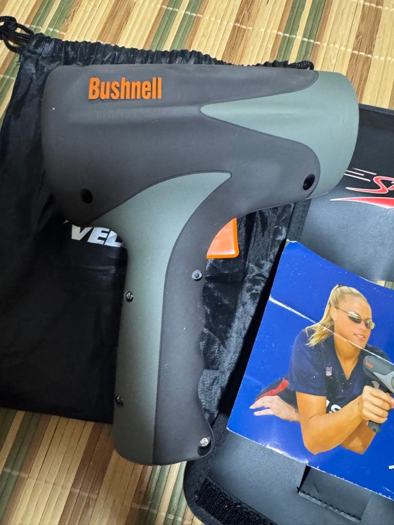 ル*ズ様 Bushnell Velocity スピード測定器　SPEEDSTER