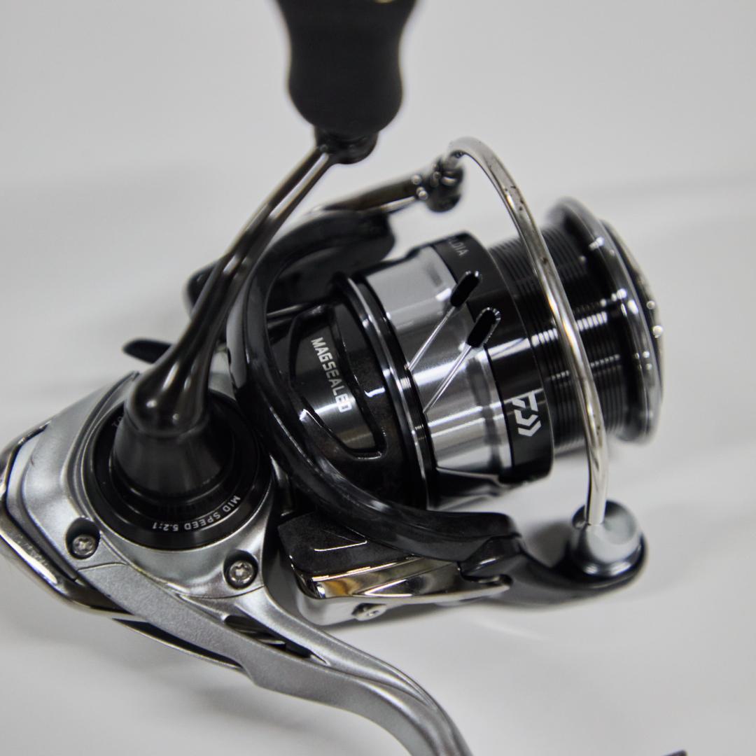 Daiwa CALDIA LT 2000S リール