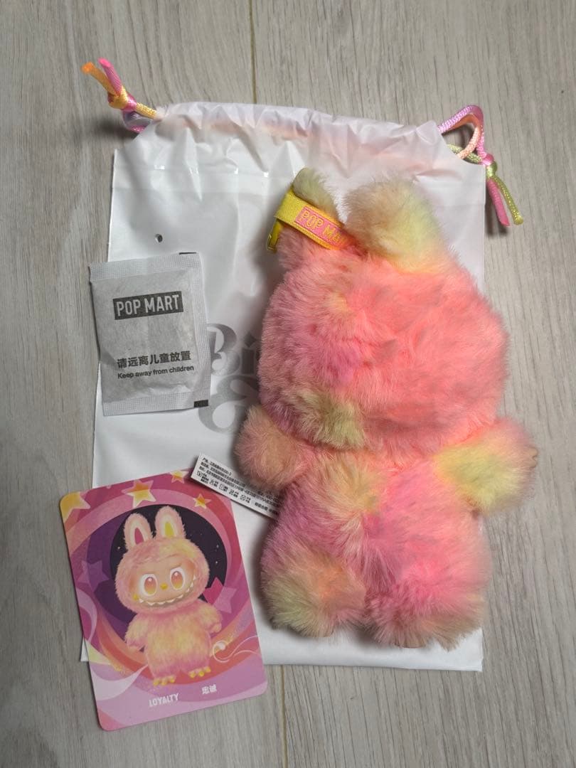 物*★様 ラブブエナジーLabubu Big into Energyアソート4セ