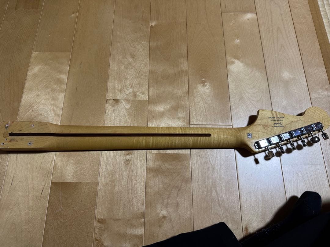 スクワイア　ジャズマスター　バリ虎ネック　スクワイアネックプレート