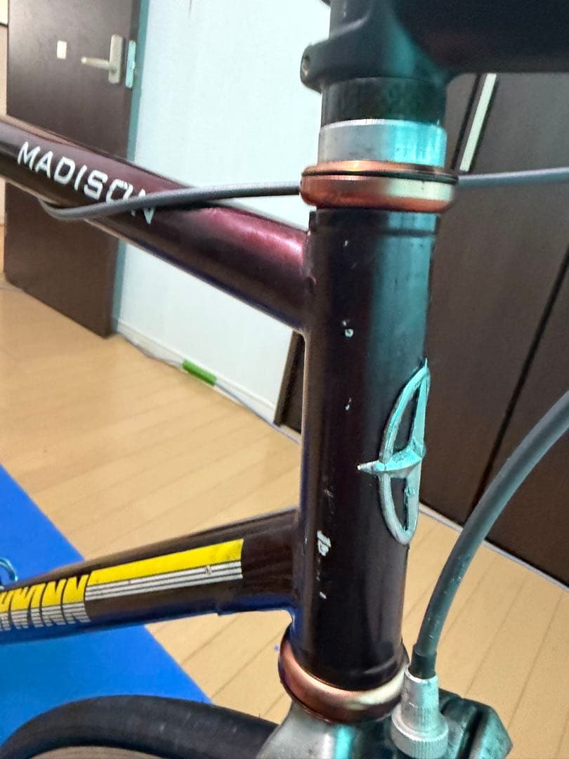 SCHWINN MADISON 2012年モデルSCHWINN QUALITY