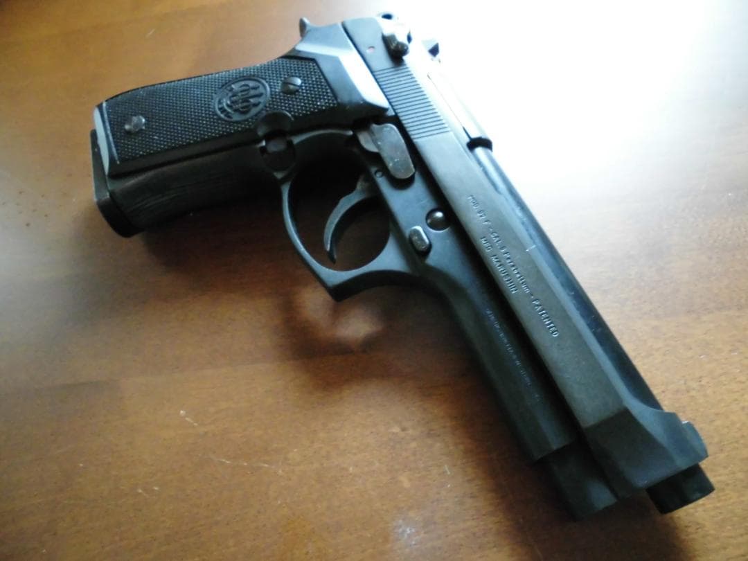 マルシン　ベレッタ９２F　MAXI　固定スライドガスガンプラスチック製