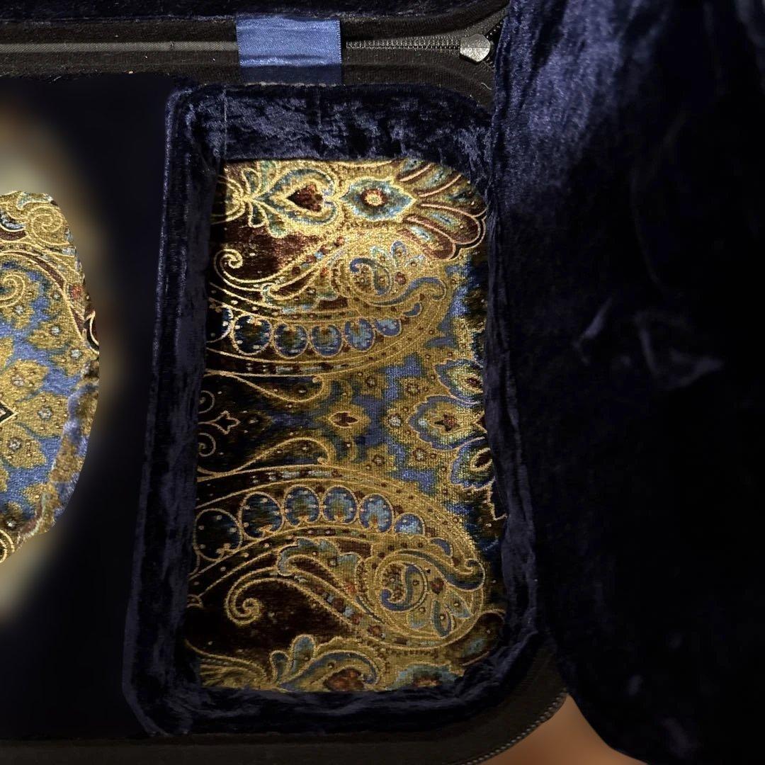 GEWA ヴァイオリンケースVenezia 4/4 黒 湿度計付弓4本収納可