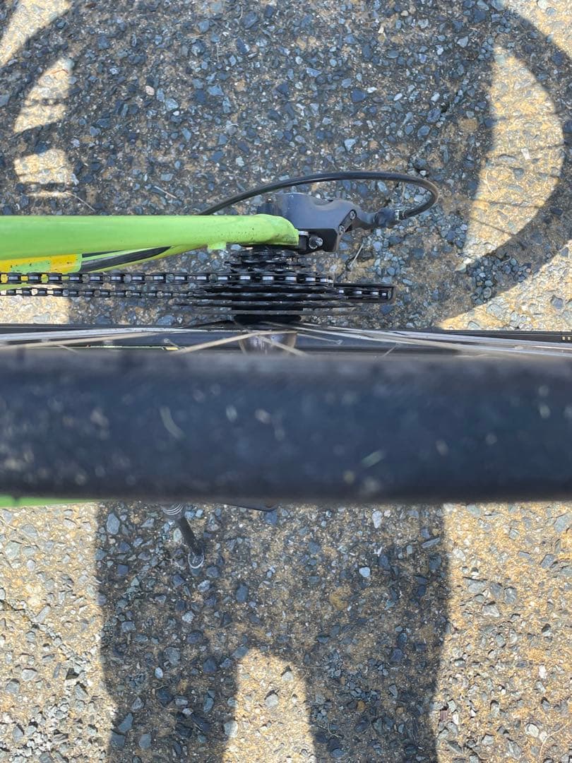 cannondale フラットバーロード　CAAD8 直接引取　配送応談