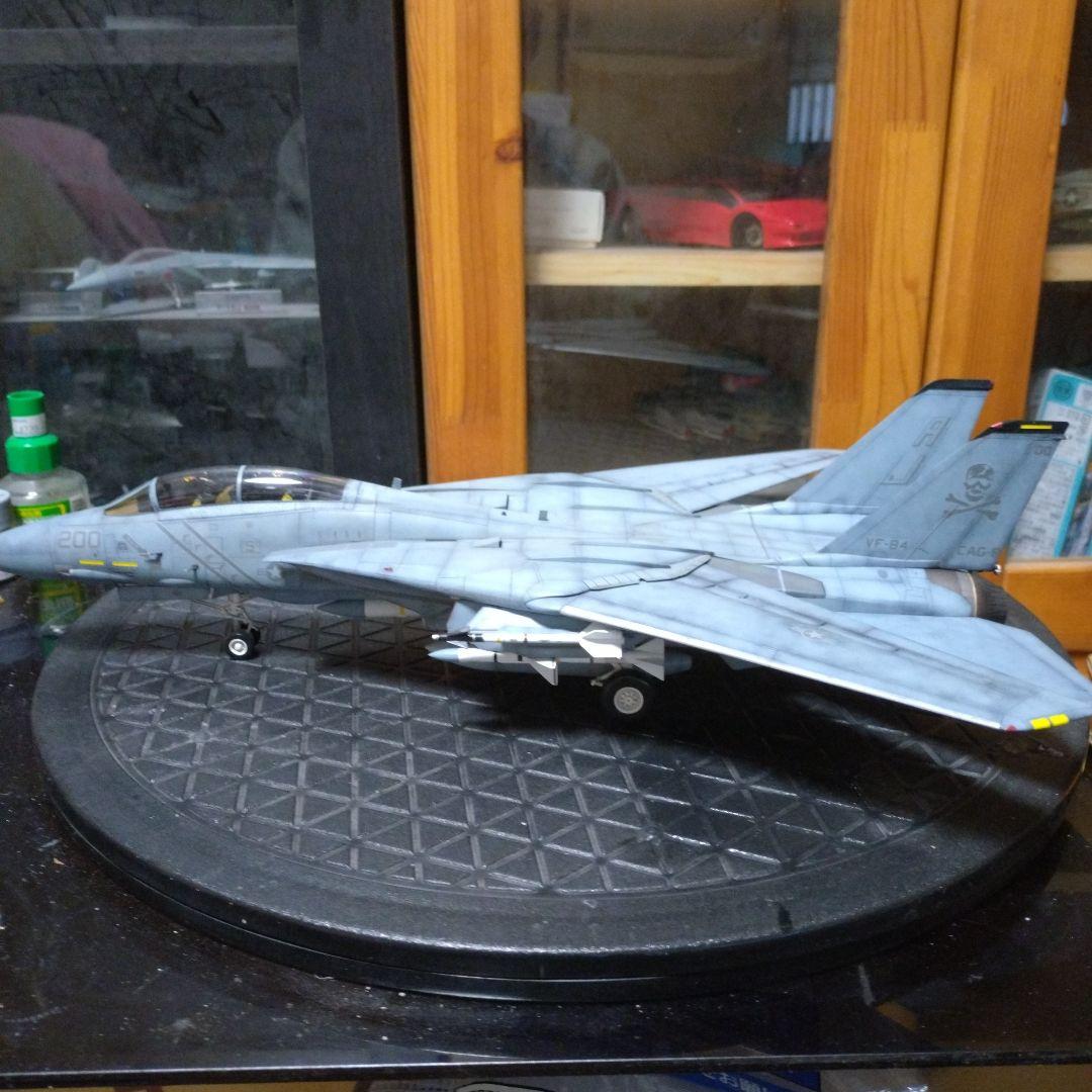 タミヤ 1/48 F14Aプラモデル塗装済み完成品
