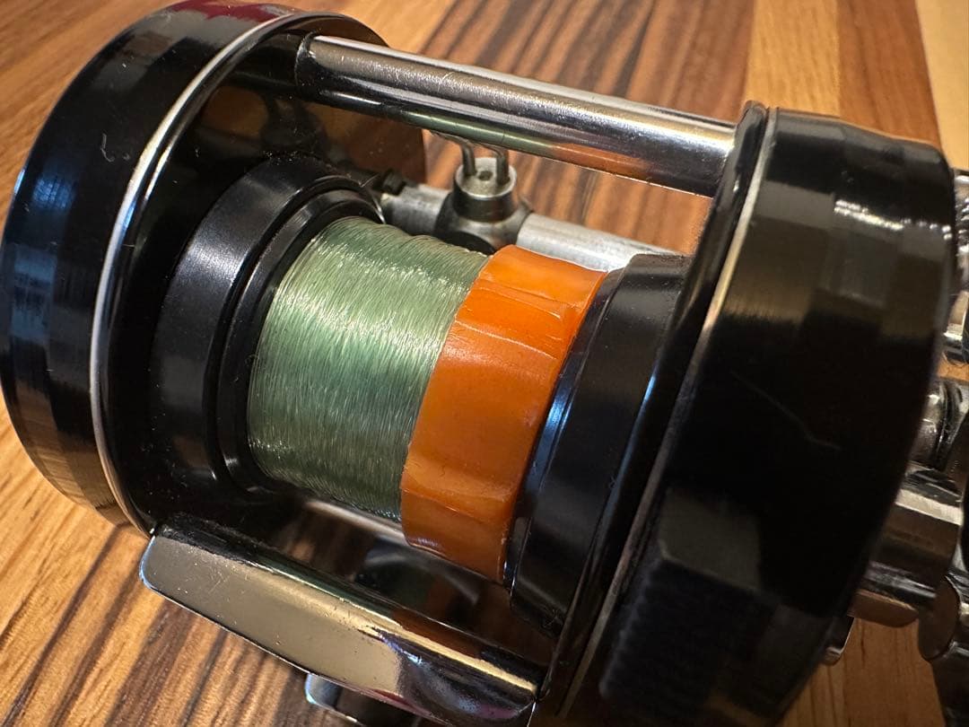 ABU Ambassadeur 2500C アブ アンバサダー ブラック リール