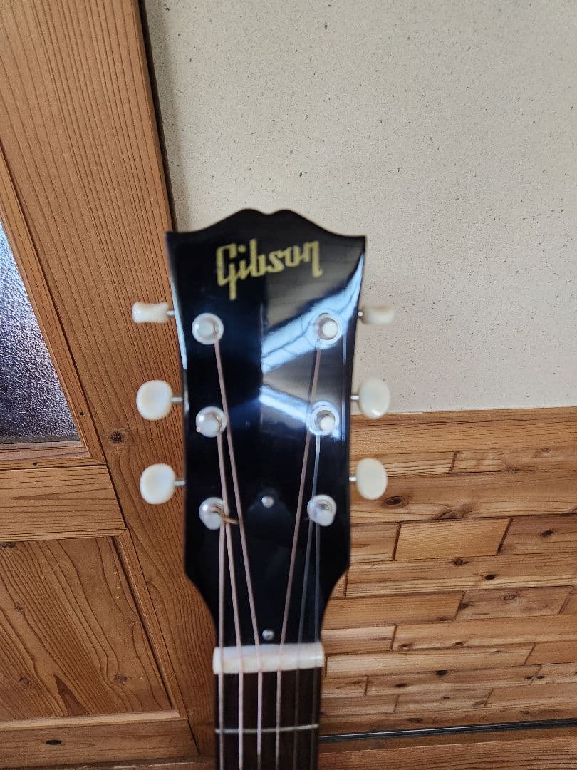 Gibson J-45 アコースティックギター