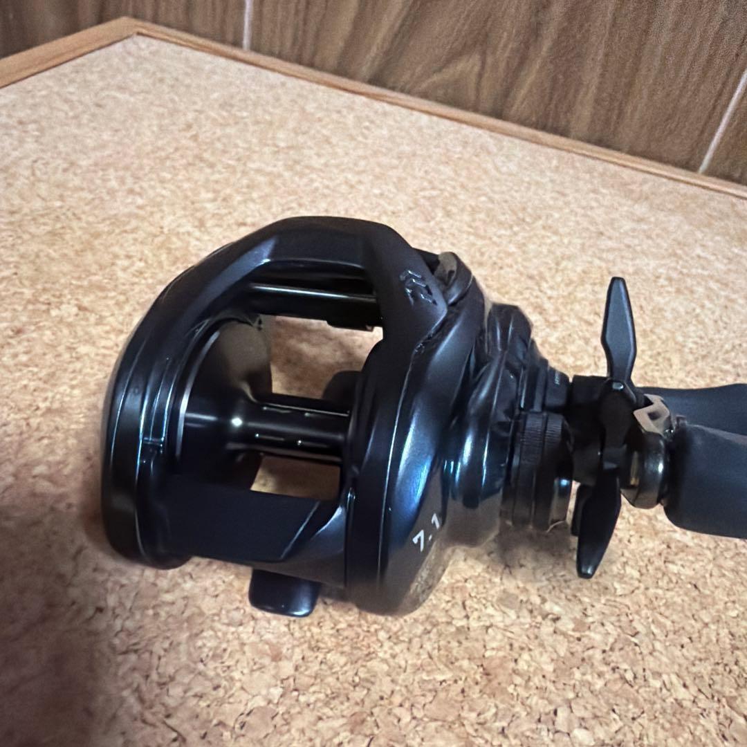 ダイワ タトゥーラ TW 400 H ほぼ未使用