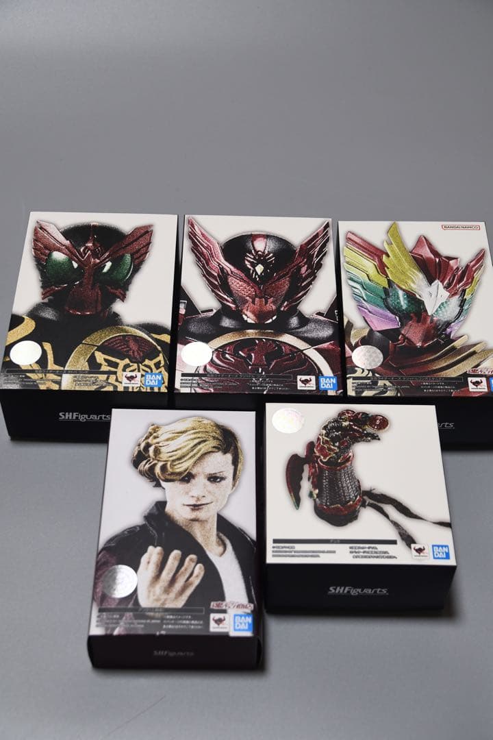 shフィギュアーツ真骨彫製法仮面ライダーオーズ　セット