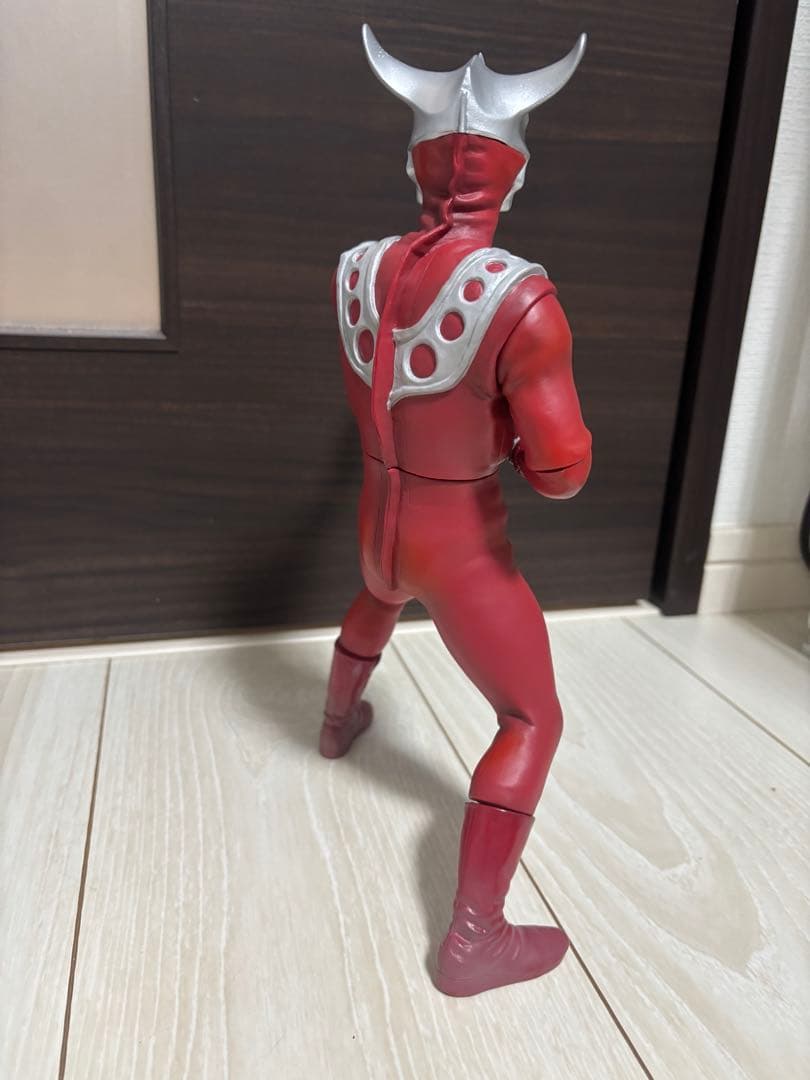 CCP 1/6 ウルトラマンレオ　発光ギミックあり