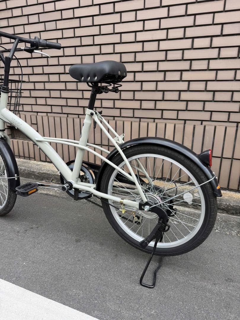 【大阪限定】小径自転車 ライトグレー 前部バスケット付き