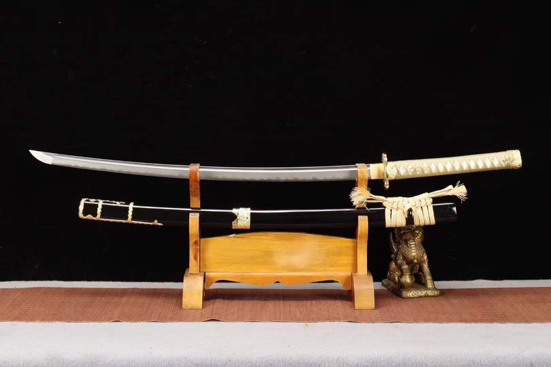 【半太刀一シンロン】 武具　刀装具　日本刀　模造刀 居合刀