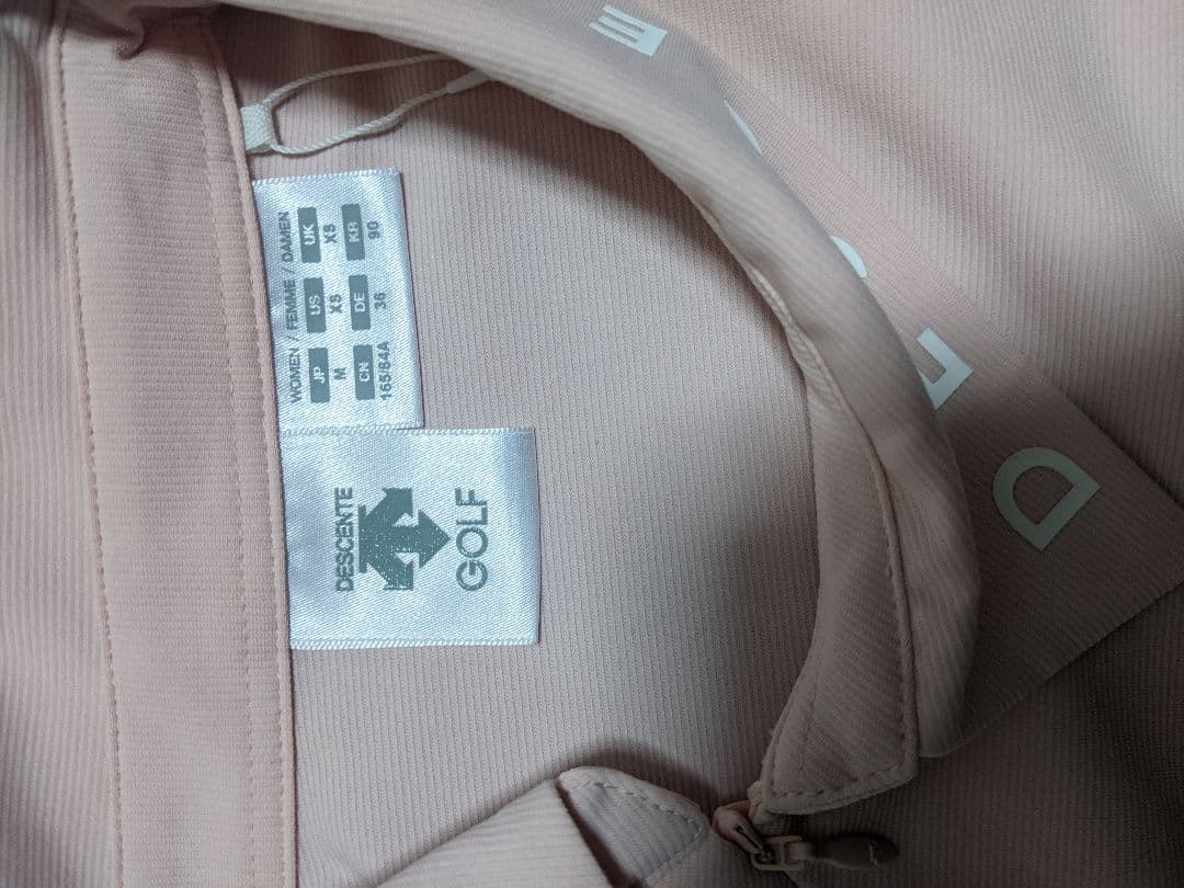 未使用新品タグ付き DESCENTE ゴルフ レディースワンピース ノースリーブ