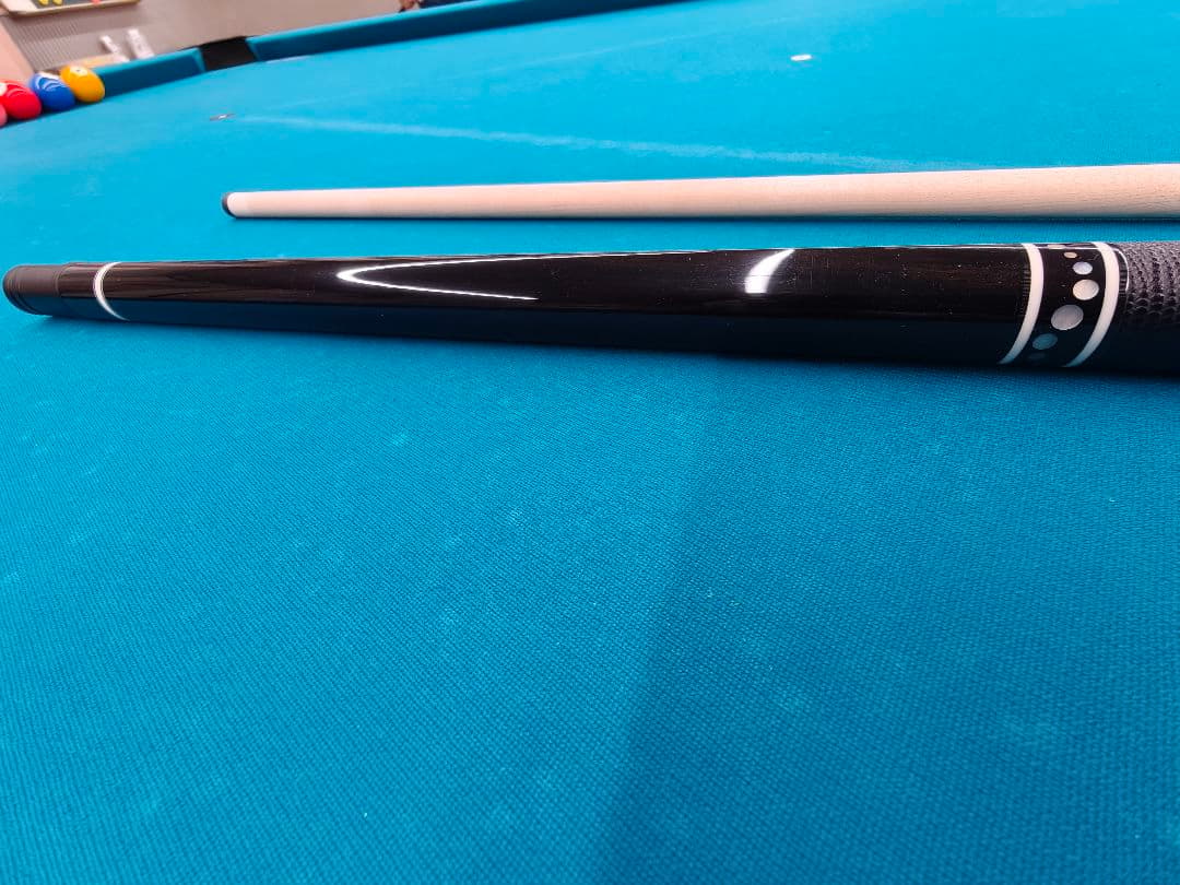 アダム　MUSASHI ビリヤードキュー 　角芯！　美品