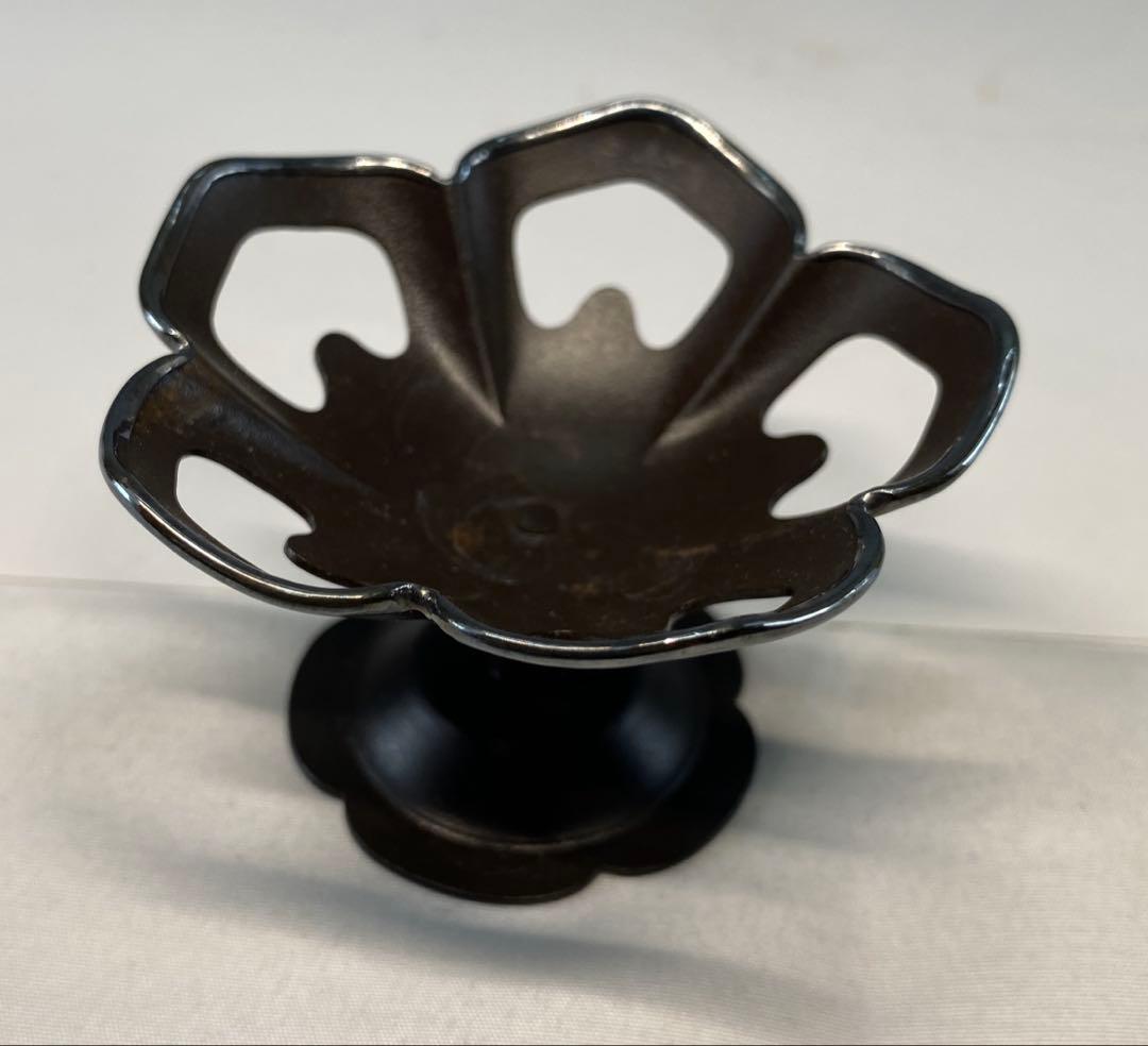 【茶道具】金谷五良三郎造　鐵突羽根蓋置（共箱）