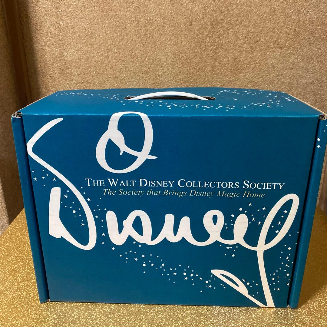 新品 美品ディズニー Wdcc 美女と野獣 ベル 置物 フィギュア 2005年製