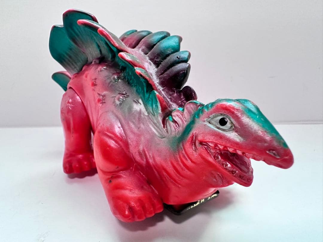 昭和当時物　発火恐竜 すてござうるす フリクショントイ ソフビ