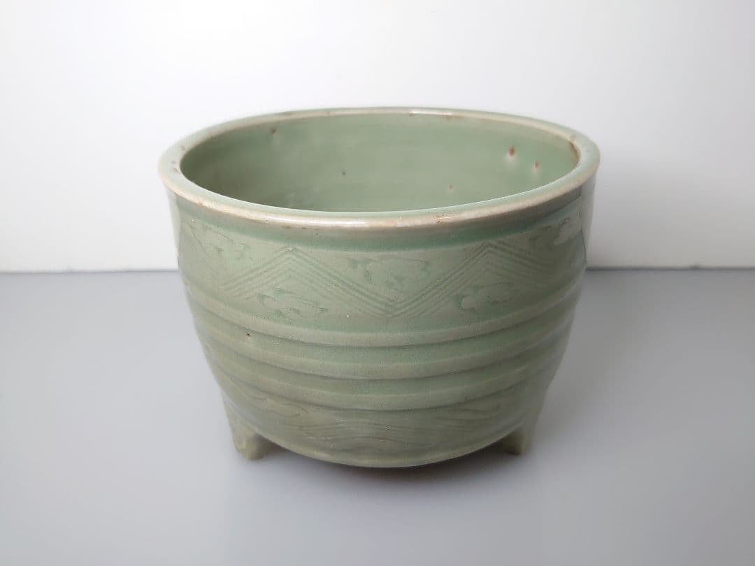 中国古玩 古美術 明時代 龍泉窯 天龍寺青磁三足香炉 大型 唐物  茶道具