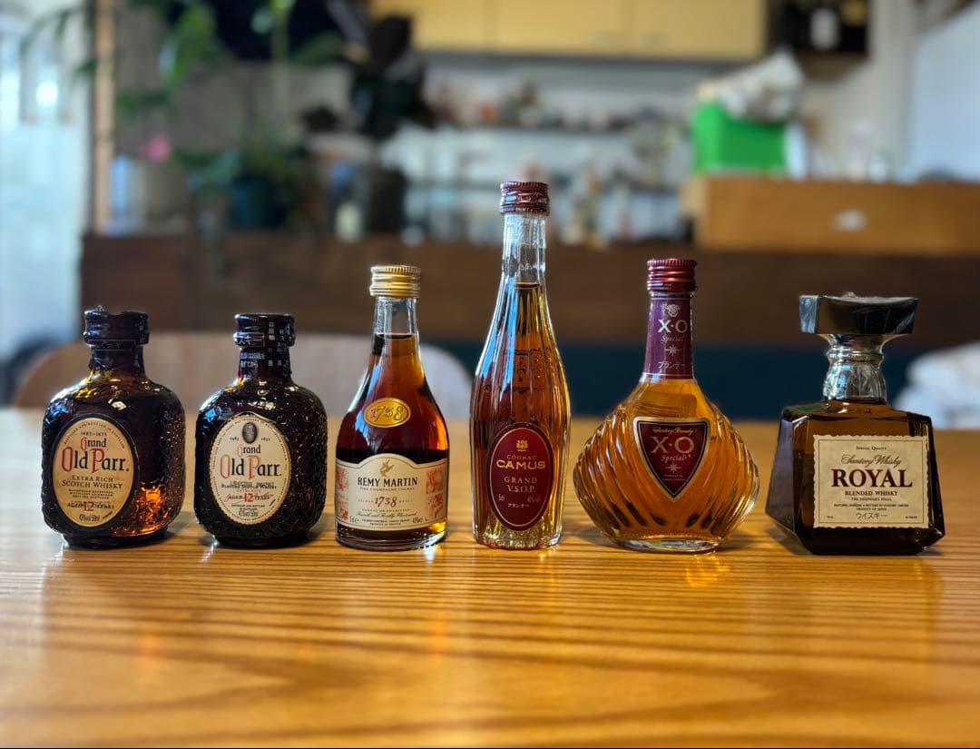 【最終値下】洋酒 ミニボトル まとめ売り 11本セット 古酒 未開栓コレクション