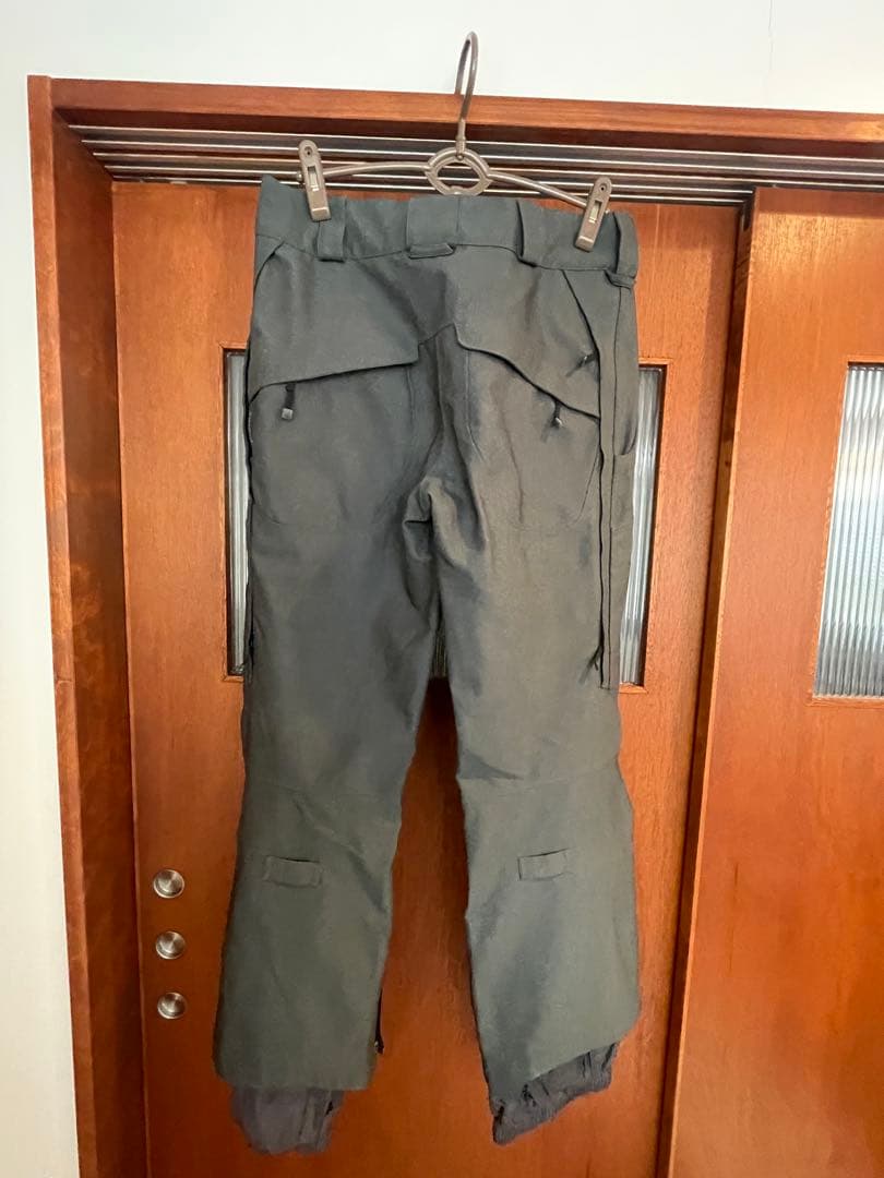 Burton ak 2LGORE-TEX STAGGERジャケット パンツS