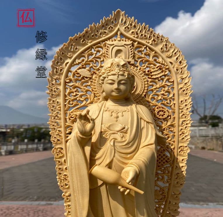 【修縁堂】古美術品 飛天光背 浄瓶観音 仏師で仕上げ品 木造仏像