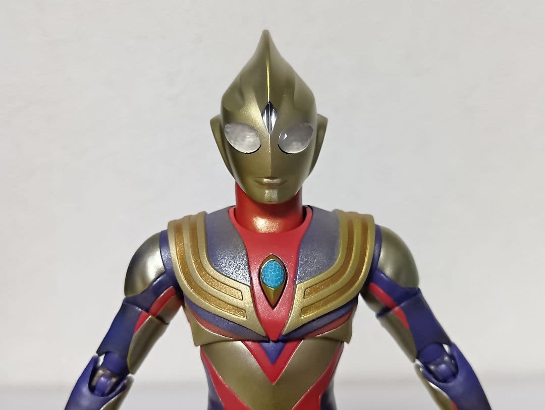 S.H.Figuarts（真骨彫製法）ウルトラマンティガ　グリッターティガ