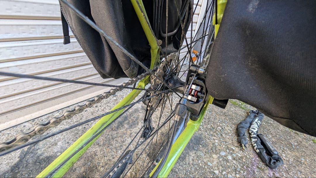 SURLY　ディスクトラッカー　　54サイズ　キャリア付き　バックなし