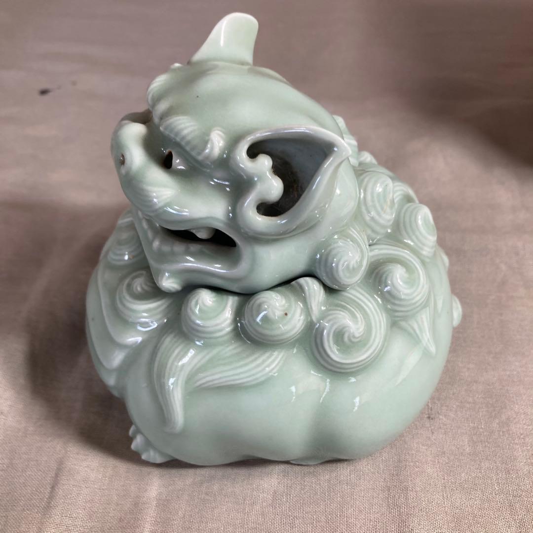 【松本佩山】孤高の陶芸家　日本の名窯　有田年木庵窯　松本佩山作　青磁　獅子形香炉