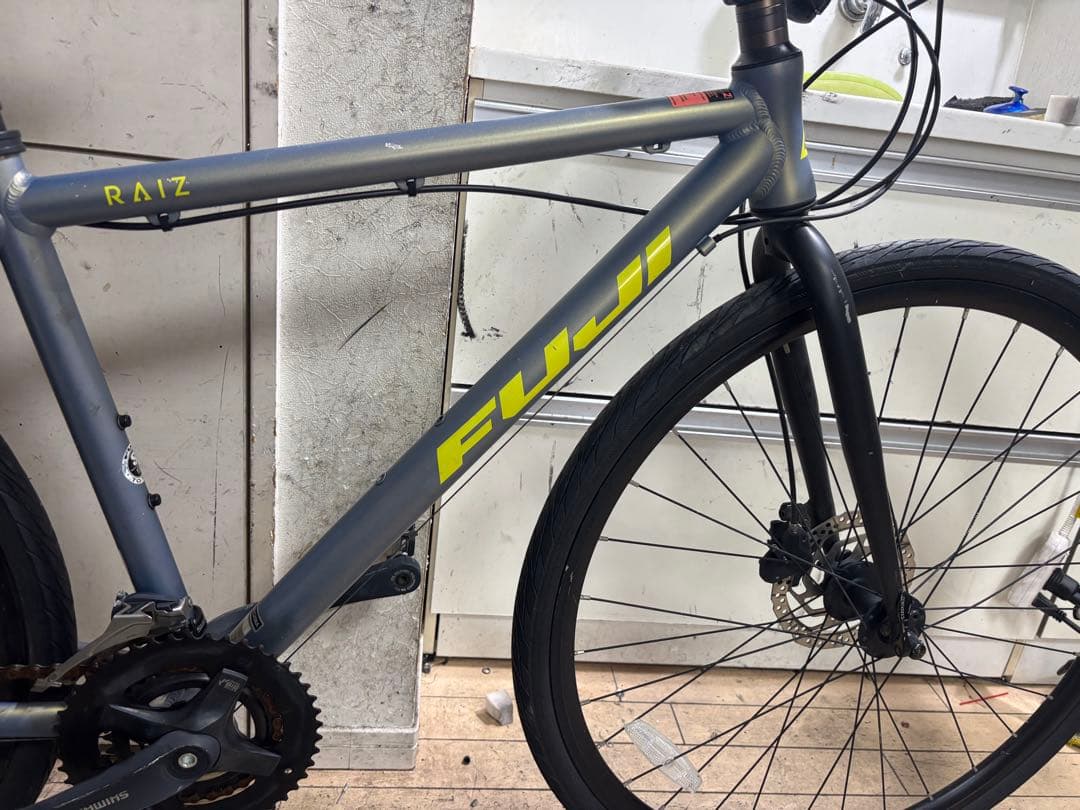 ❃︎T-R( ¨̮ )❥︎❥︎ FUJI RAIZ DISK グレー クロスバイク