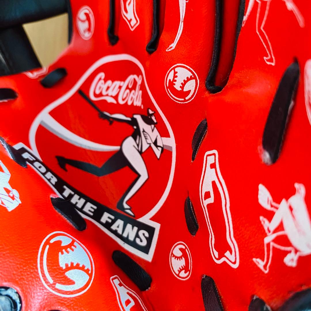 コカコーラ 野球 グローブ 赤